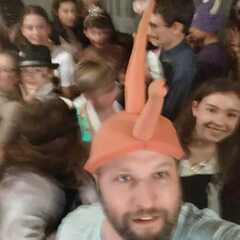 Lyžařský výcvik - den den čtvrtý - party s převleky